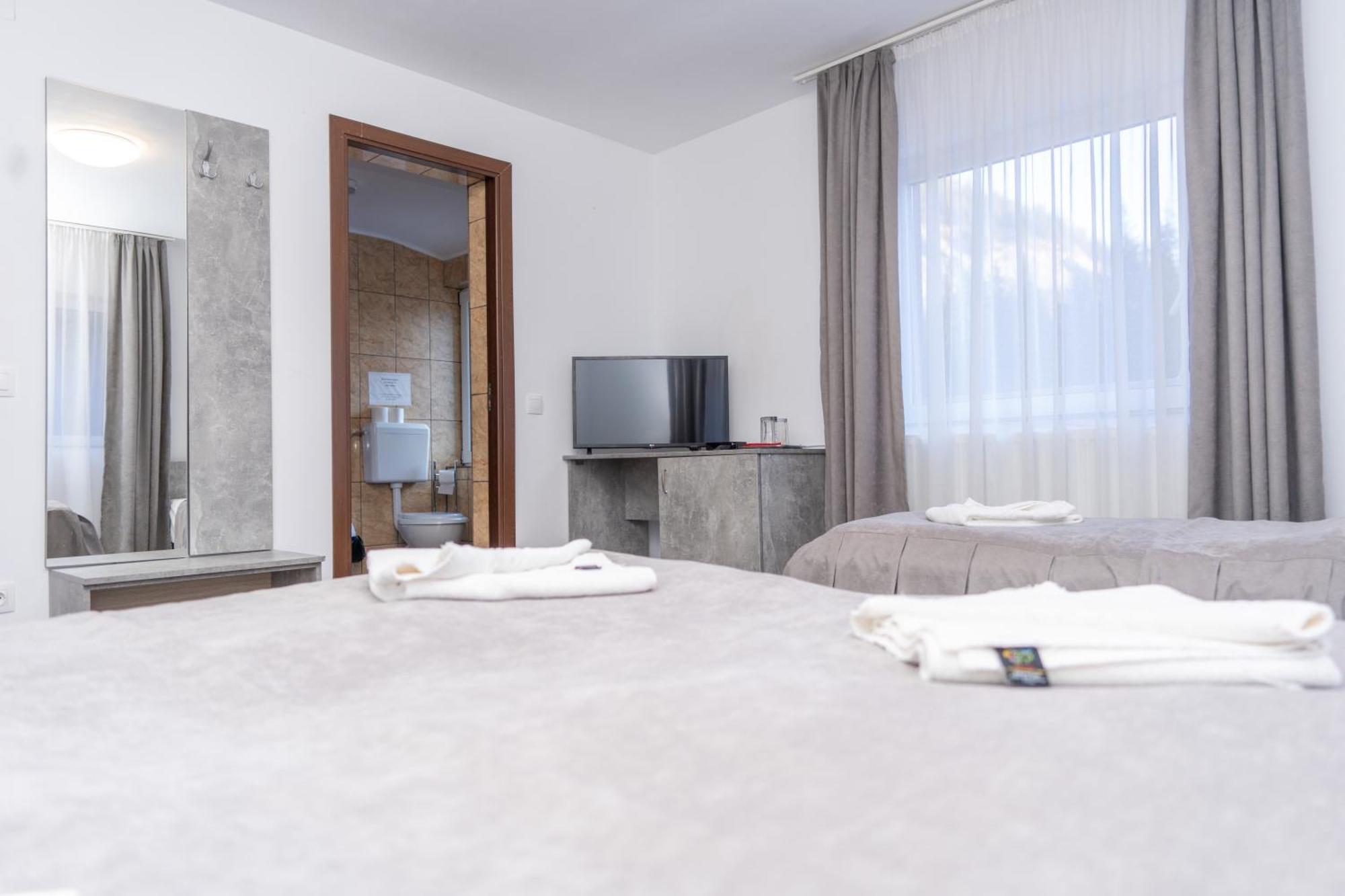 Vila Bradul Lacu Rosu Εξωτερικό φωτογραφία